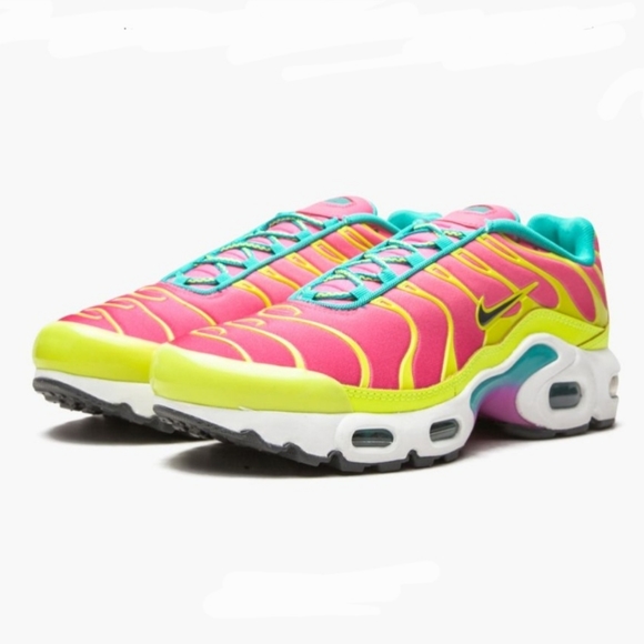 🆕️ NEW⚡️Nike Air Max Plus 'Volt Pink Blast'⚡️ - Picture 15 of 16